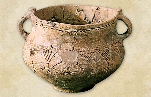 8.Vessel with handles, the Komarov culture - Bronze Age