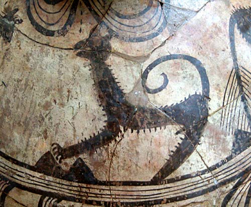 29. Fragment din decorul unui vas pictat, cu reprezentări zoomorfe, perioada târzie (C-I) a culturii Cucuteni-Tripolie - Epoca eneoliticului
